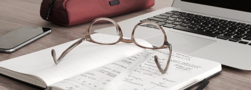 Top 7 best professional glasses to wear at the office