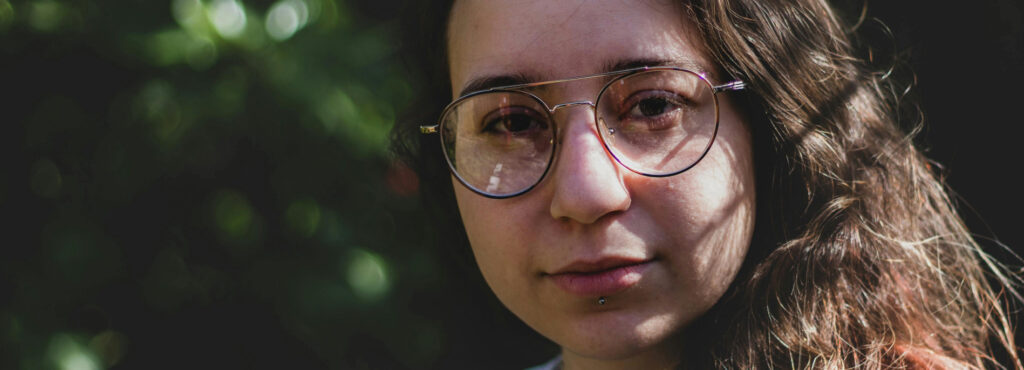 What are the best glasses for big noses?