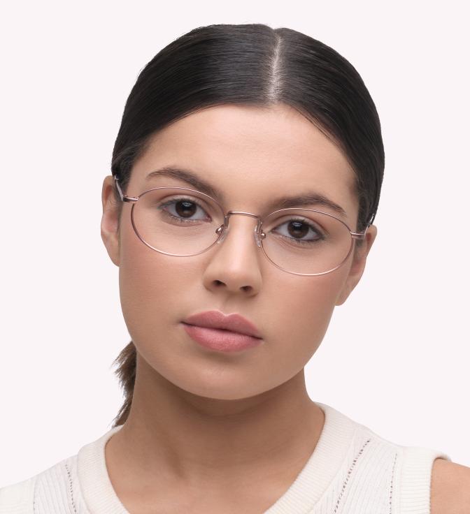 New trends in women's glasses online