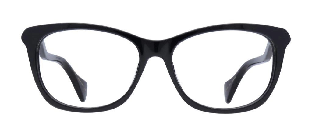 Black Wayfarer glasses