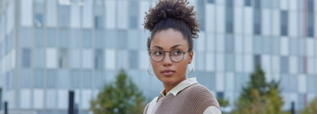 Top 6 styles inspired by the Office Siren glasses trend