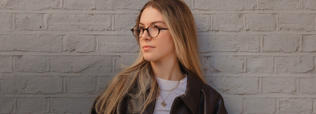 How to style glasses with your winter wardrobe 