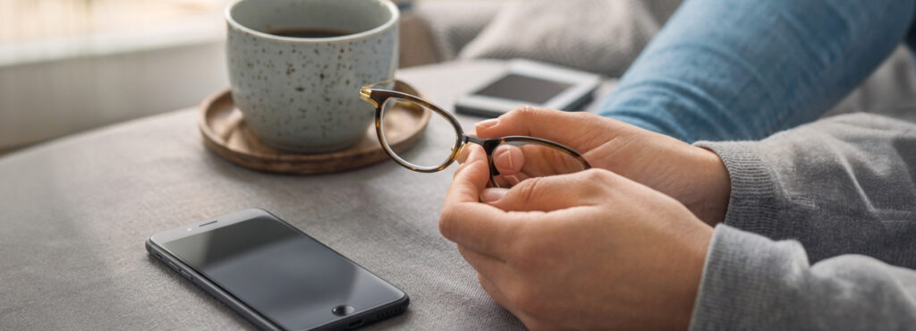 A simpler way to order varifocal glasses online with expert support
