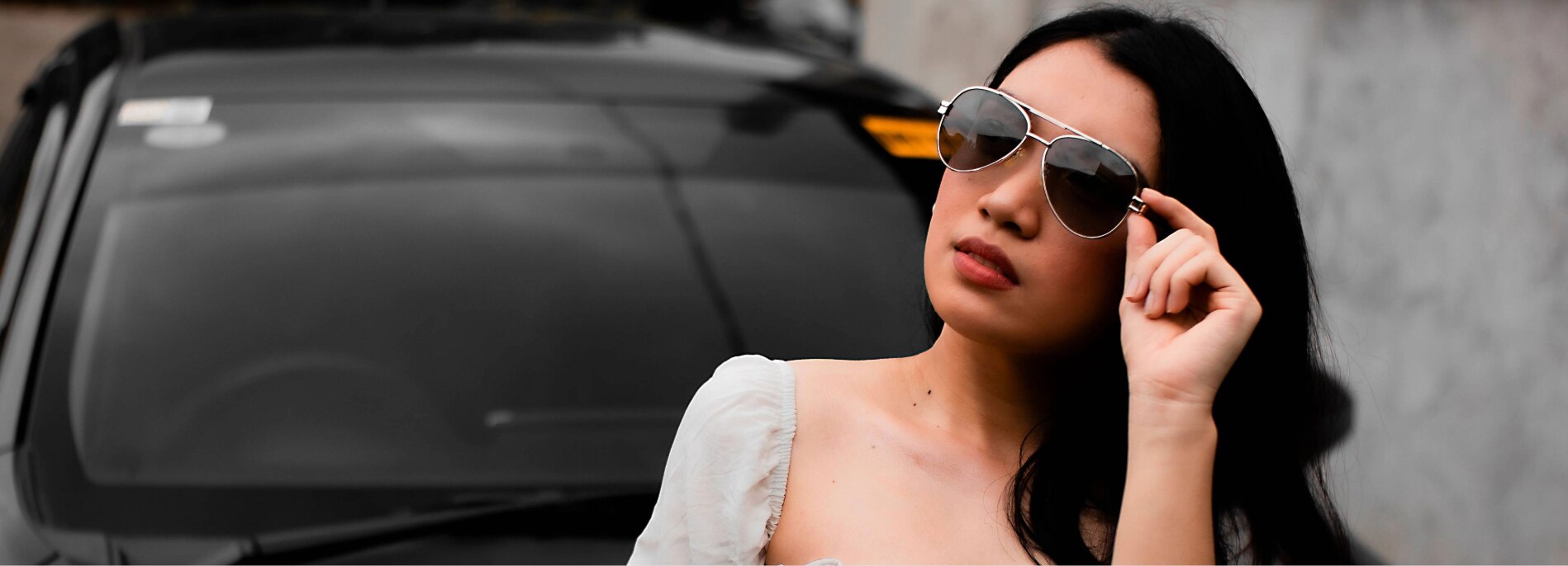 Aviator sunglasses for women: styles, face shapes and how to choose
