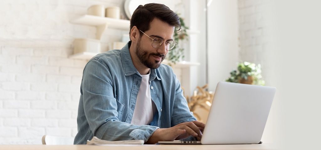 How to avoid digital eye strain in the workplace