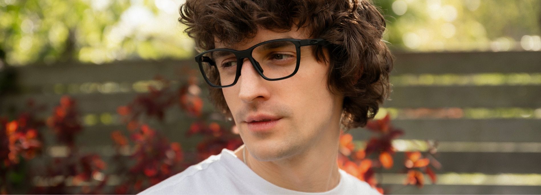 Lightweight glasses for hot weather: what to look for