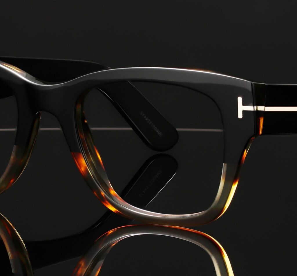 Discover our luxury Tom Ford eyewear range