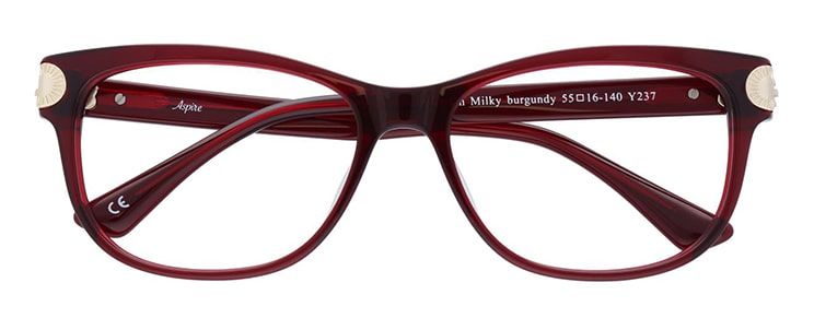 The best glasses styles to fall for this Valentine’s Day