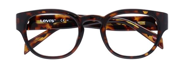 How to style your Levi’s® glasses for every occasion
