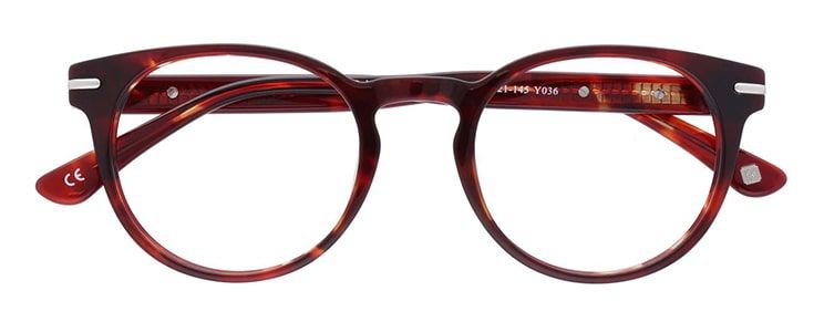 The best glasses styles to fall for this Valentine’s Day