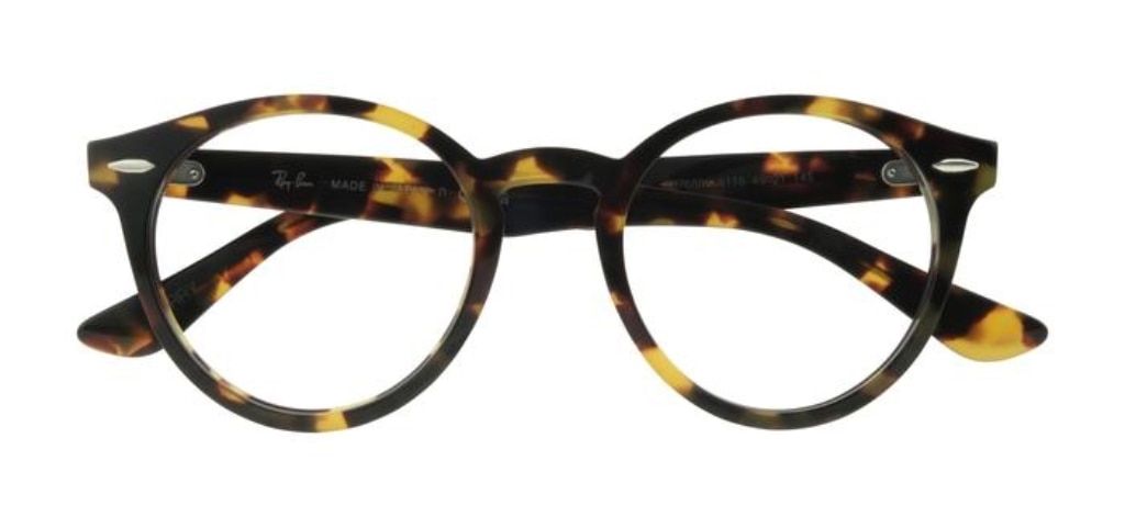 Discover 2024’s top trendiest hairstyles with glasses